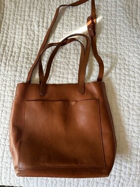 Madewell Leather Tote Bag in Cognac Brown - Classic Shoulder & Crossbody Style